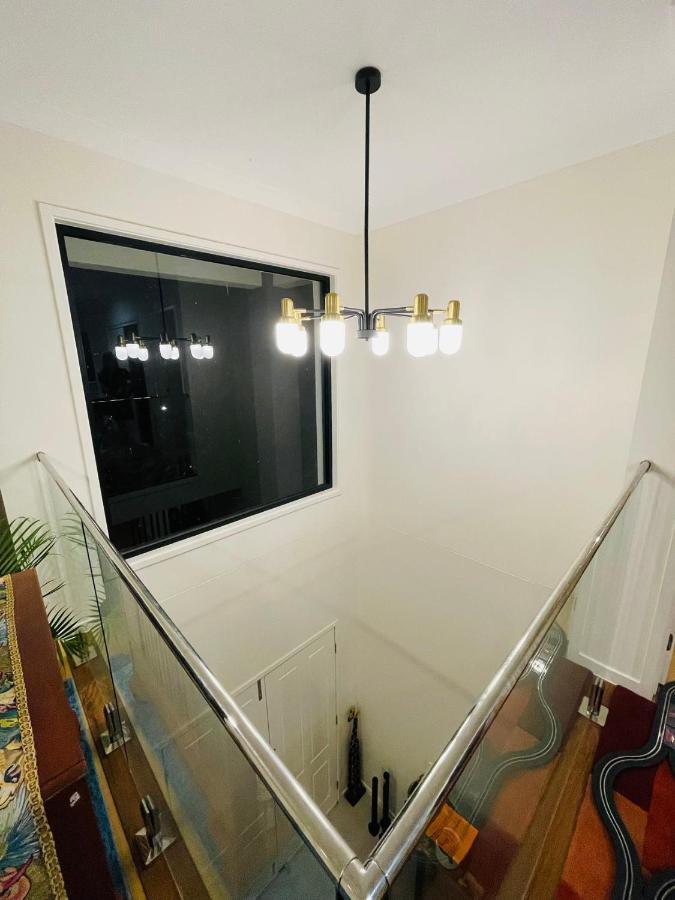 Beautiful And Exquisite Two Holiday home Gold Coast